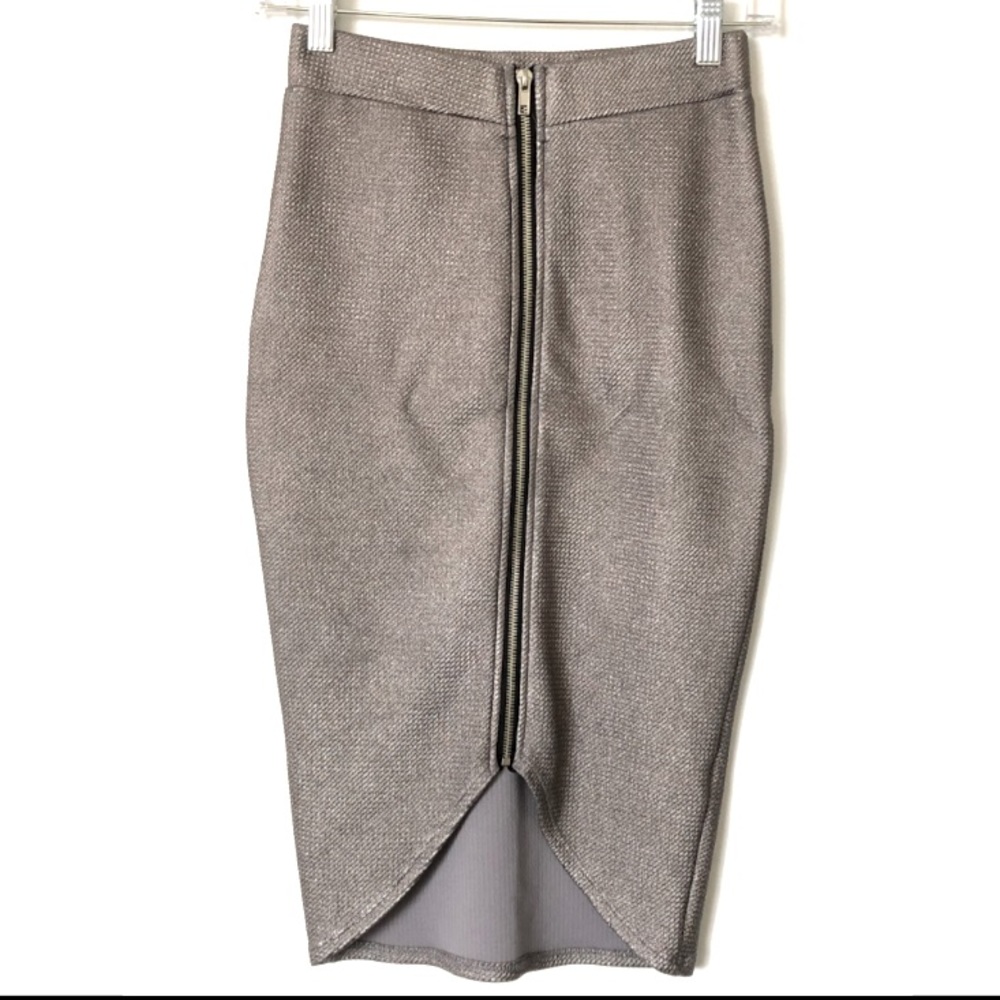 Silver Metallic Zippered Pencil Skirt